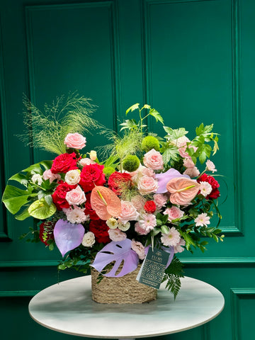 Lẵng 03 rực rỡ - Tông đỏ hồng xanh lá