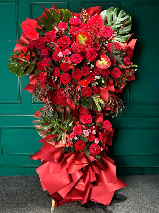 Kệ 12 say mê - Tông đỏ