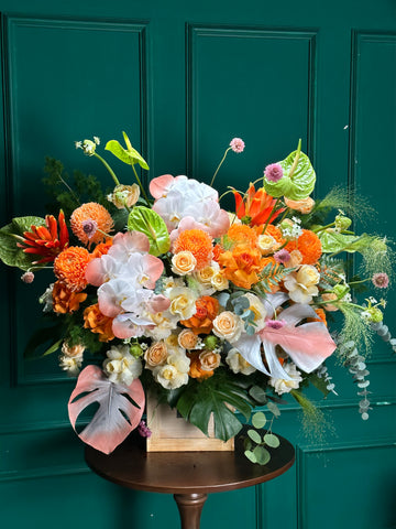 Lẵng 60 ấm áp - Tông cam mix lan Hồ Điệp